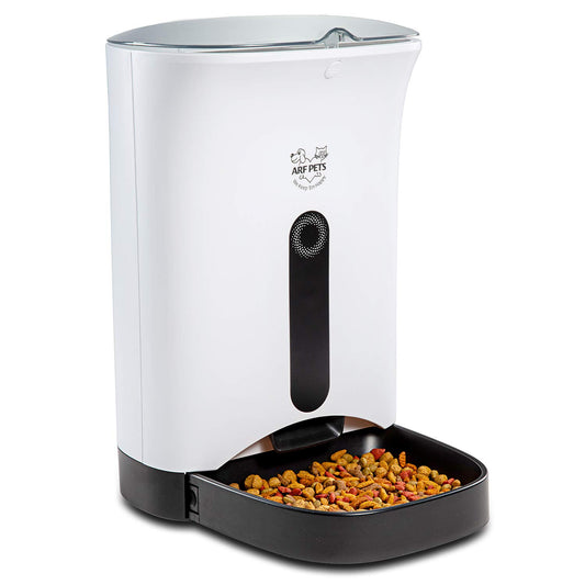 Smart automatic pet feeder with digital timer